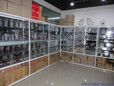 钛合金展示柜 高端品质与实用设计的完美融合